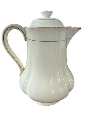 Grindley English Tea Pot Cream Petal Vintage